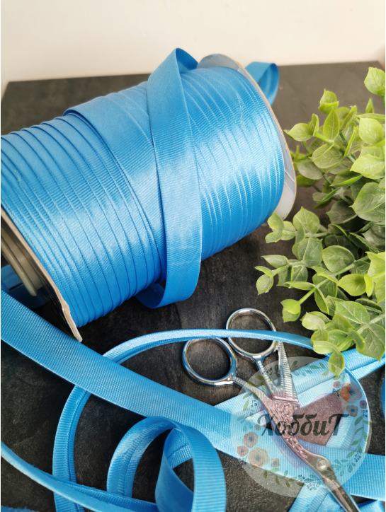 Косая бейка атласная 1,5см (голубой) №96, 5 метров